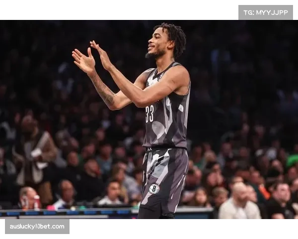 乌布雷24分高效输出 76人侧翼进攻火力成为重要补充