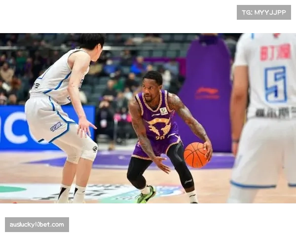 北京控股15胜19负守门季后赛 里勒45分创本轮得分新高